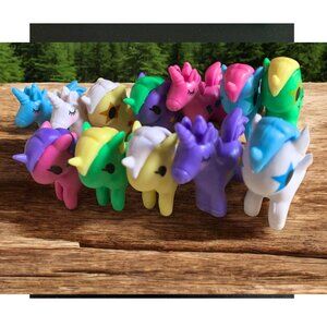 12 Pcs Mini Unicorn figurine, Party Favors Toys, Goodie Bags Christmas Birthday